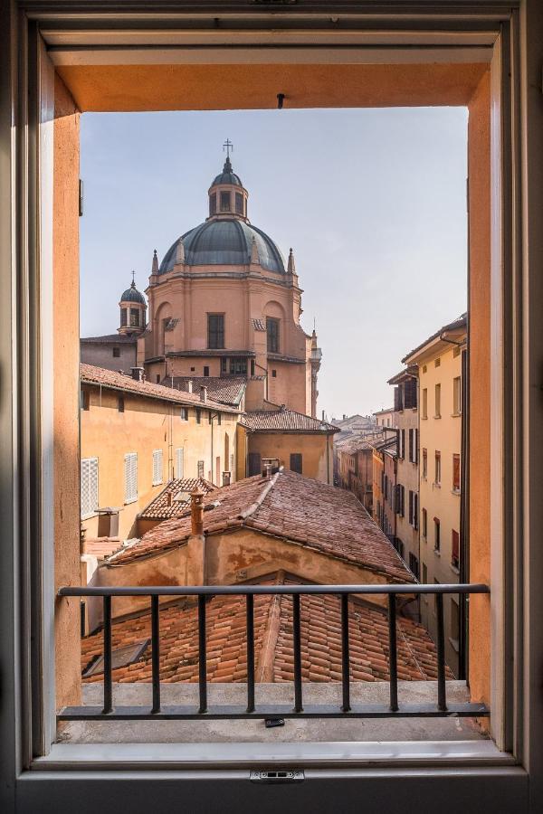 Urbanicooh Asinelli - Balcony On Piazza Maggiore Bolonha Exterior foto